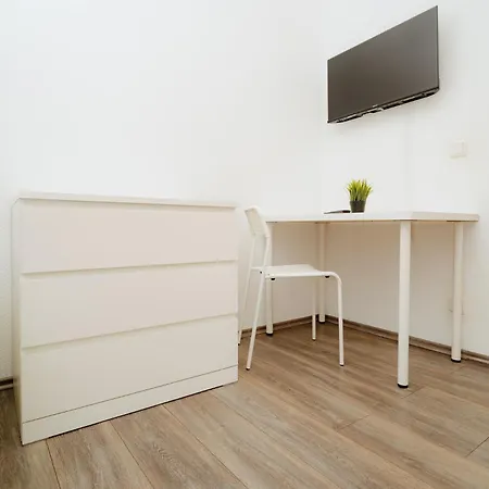 Frei In Bis Zu 11 Gaeste Willkommen Nickenich