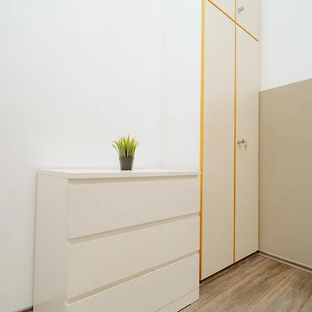 Frei In Bis Zu 11 Gaeste Willkommen * Nickenich