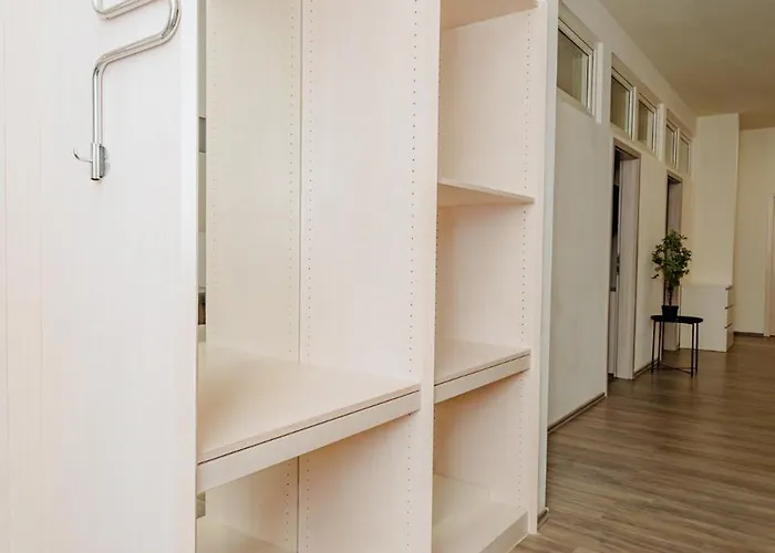 Frei In Bis Zu 11 Gaeste Willkommen Nickenich