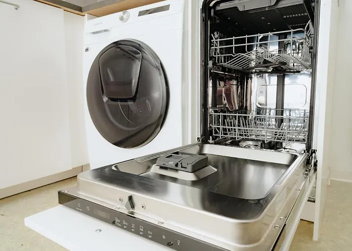 Frei In Bis Zu 11 Gaeste Willkommen Apartament Nickenich